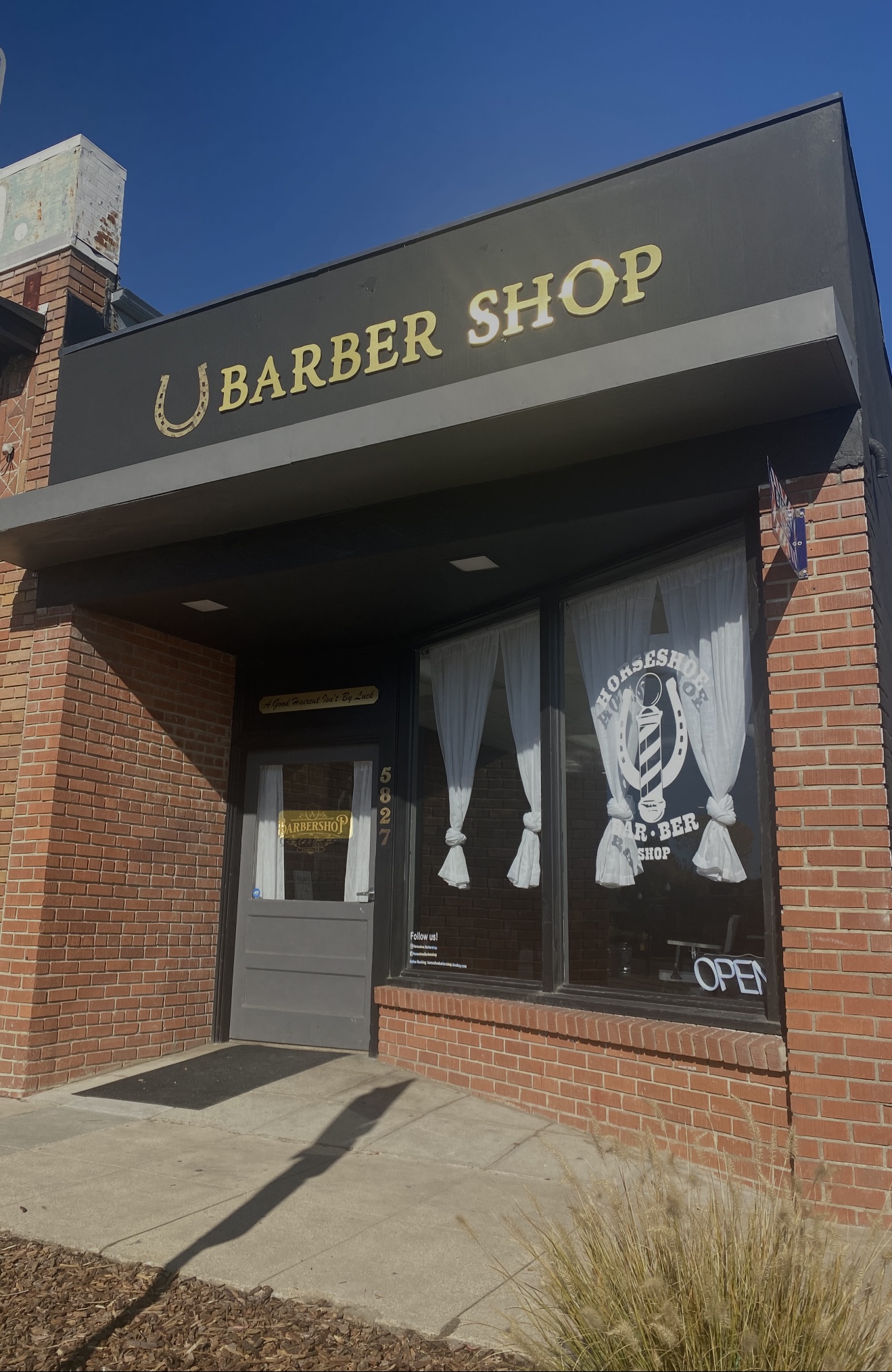 Horseshoe Barbershop storefront